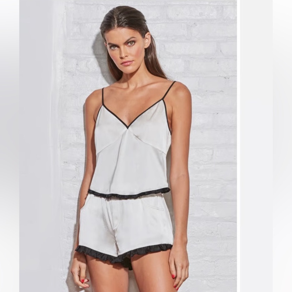 Fleur du Mal White/Ivory and Black Washable Silk Sleepwear Pajama Set, S
